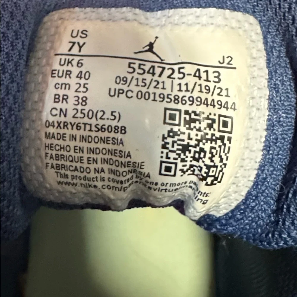 Nike Air Jordan 1 Mid GS Shoe Mystic Navy Blue Mint Size Boys 7Y Youth Sneaker